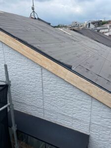 屋根工事 新しい破風